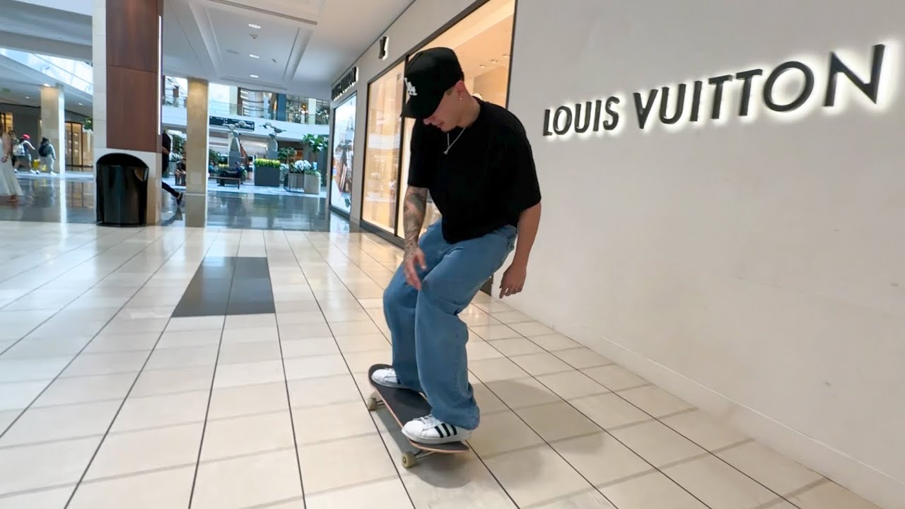 Скейтбординг в Louis Vuitton!