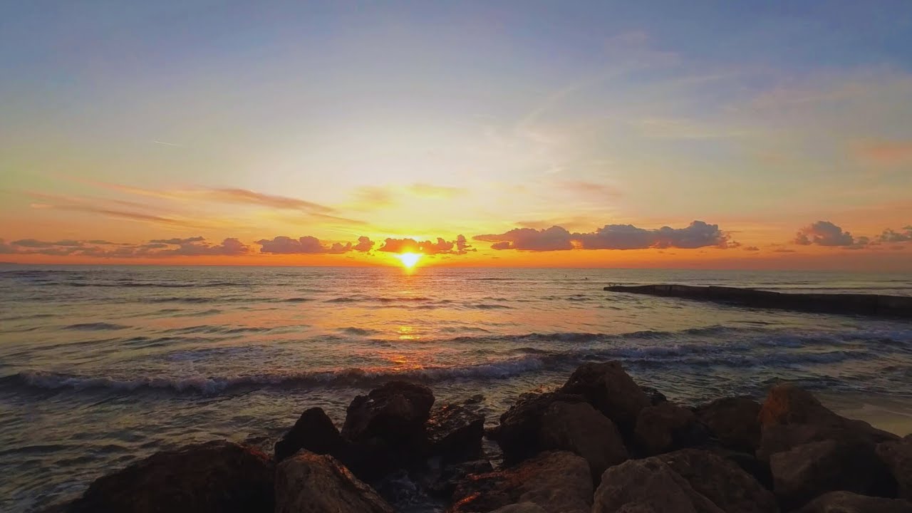 🧘‍♀️ ASMR 💦 Relax 🌊 Waves 🧖‍♂️ Relaxation 💙 Meditteranean Sea 🐟