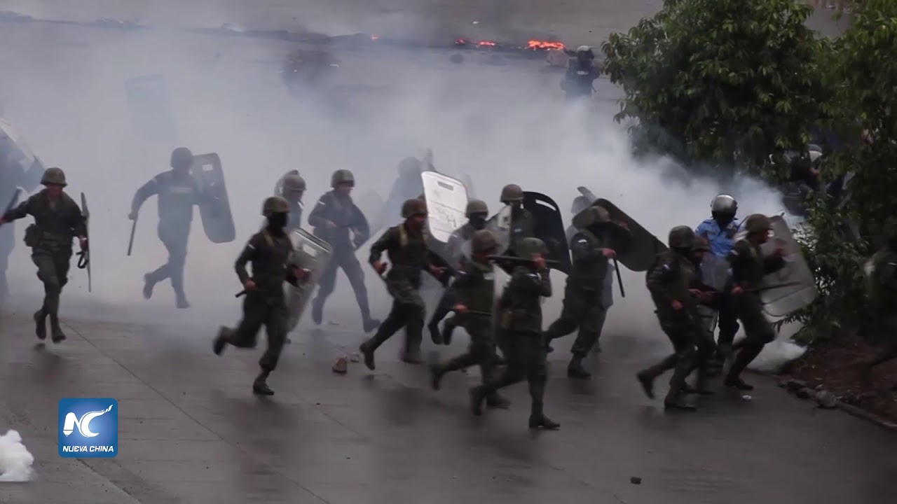 Protestas tras declaratoria de triunfo de JOH