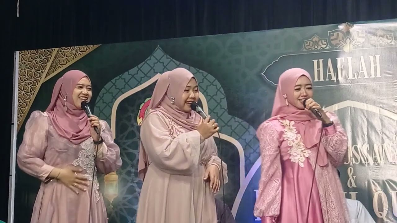 Koleksi lagu terbaru kosidah aidanada dari kota salatiga. 