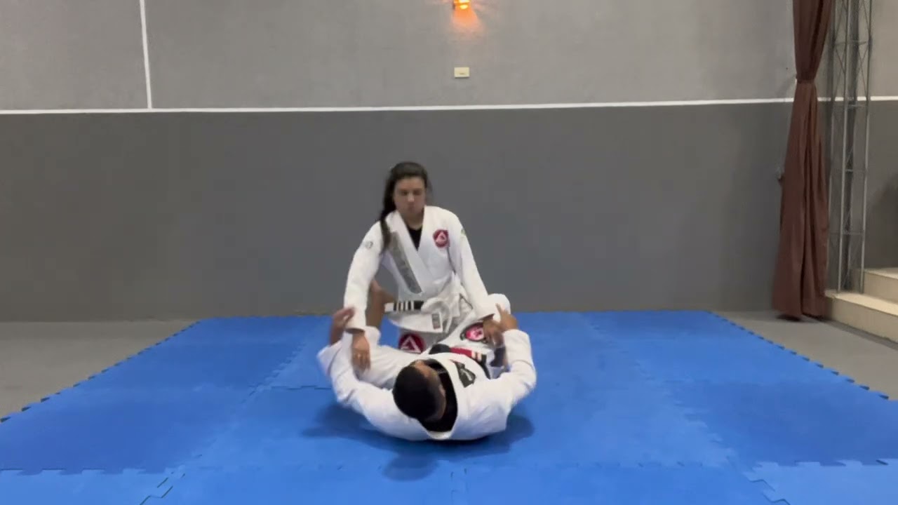 Exame de Faixa Azul. Avaliação 06 - Defesa do cem quilos