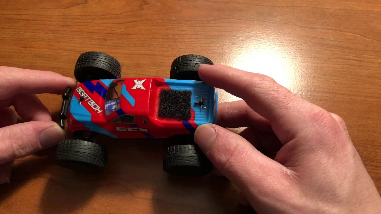 ECX Beatbox 1/36 Battery Swap To Stick125 🤯