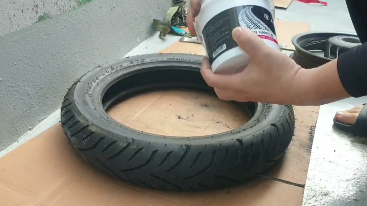 PCX125 뒷타이어 교체 DIY