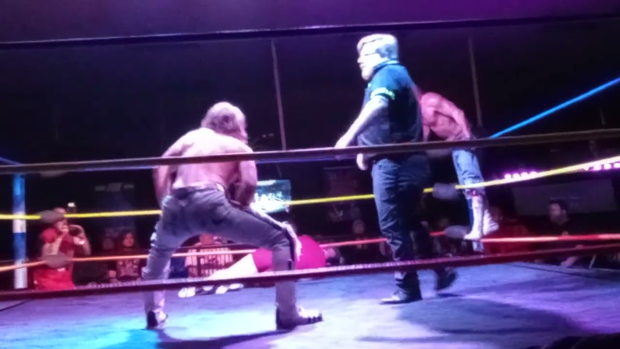 DDTrash vs Alpha Sigma Sigma  for the FGW Tag Titles 3-3-23