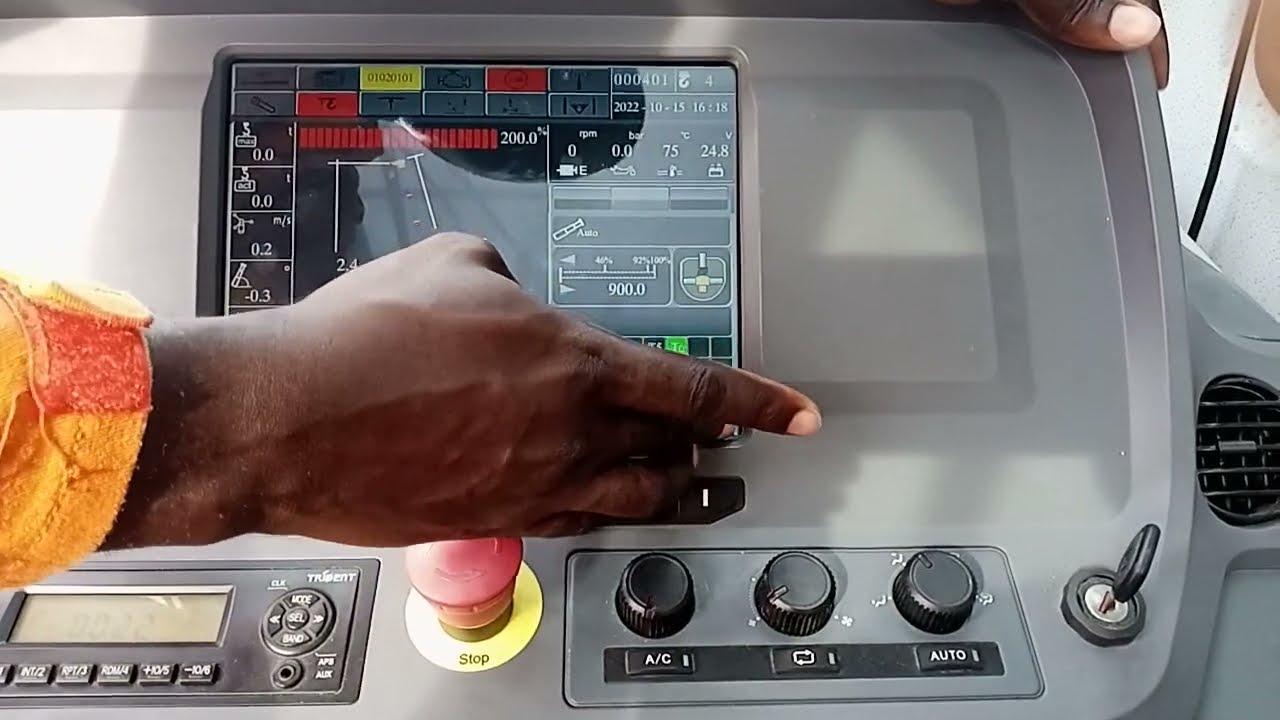 100 tone xcmg crane - operating function