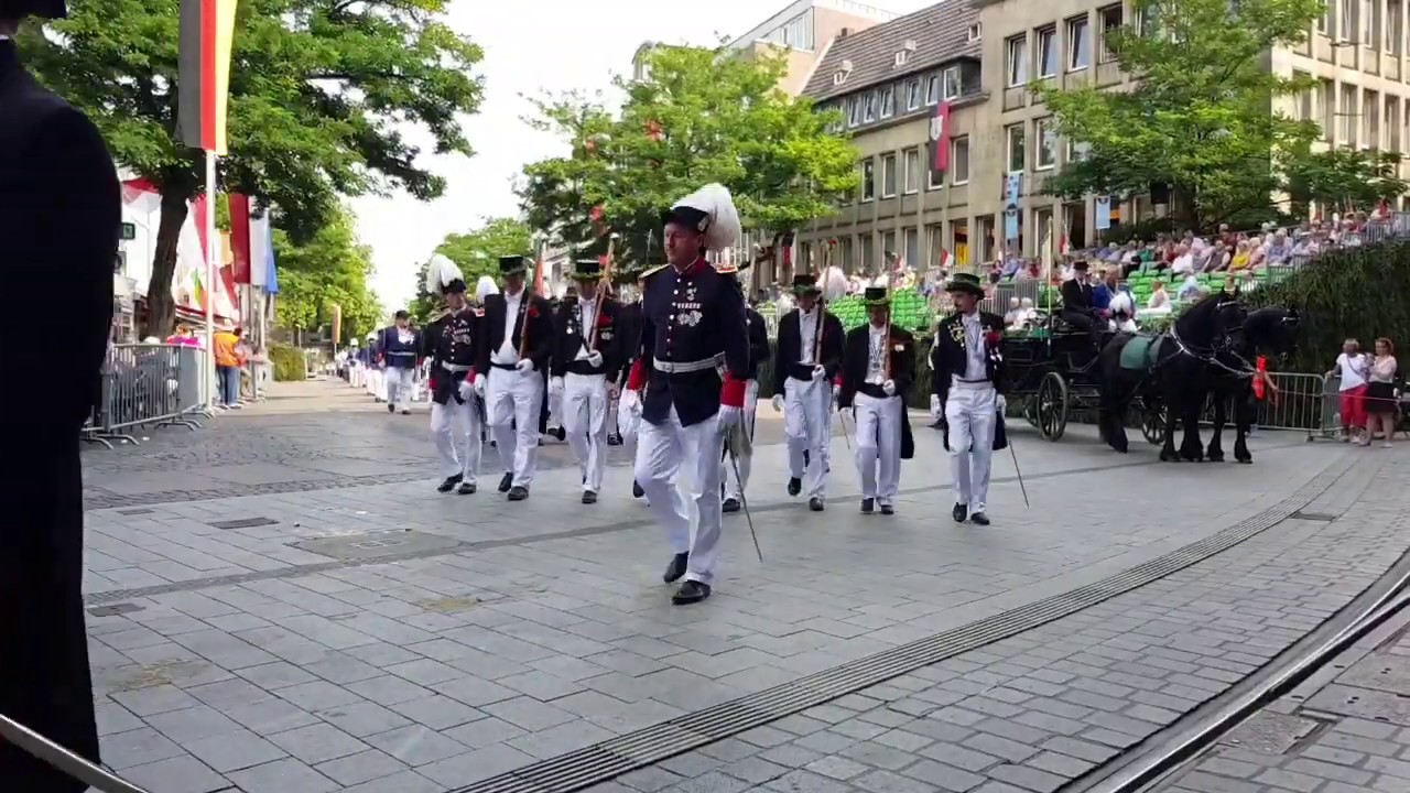 Neusser Bürger Schützenfest 2019 - Festumzug vom Dienstag dem 27. August 2019