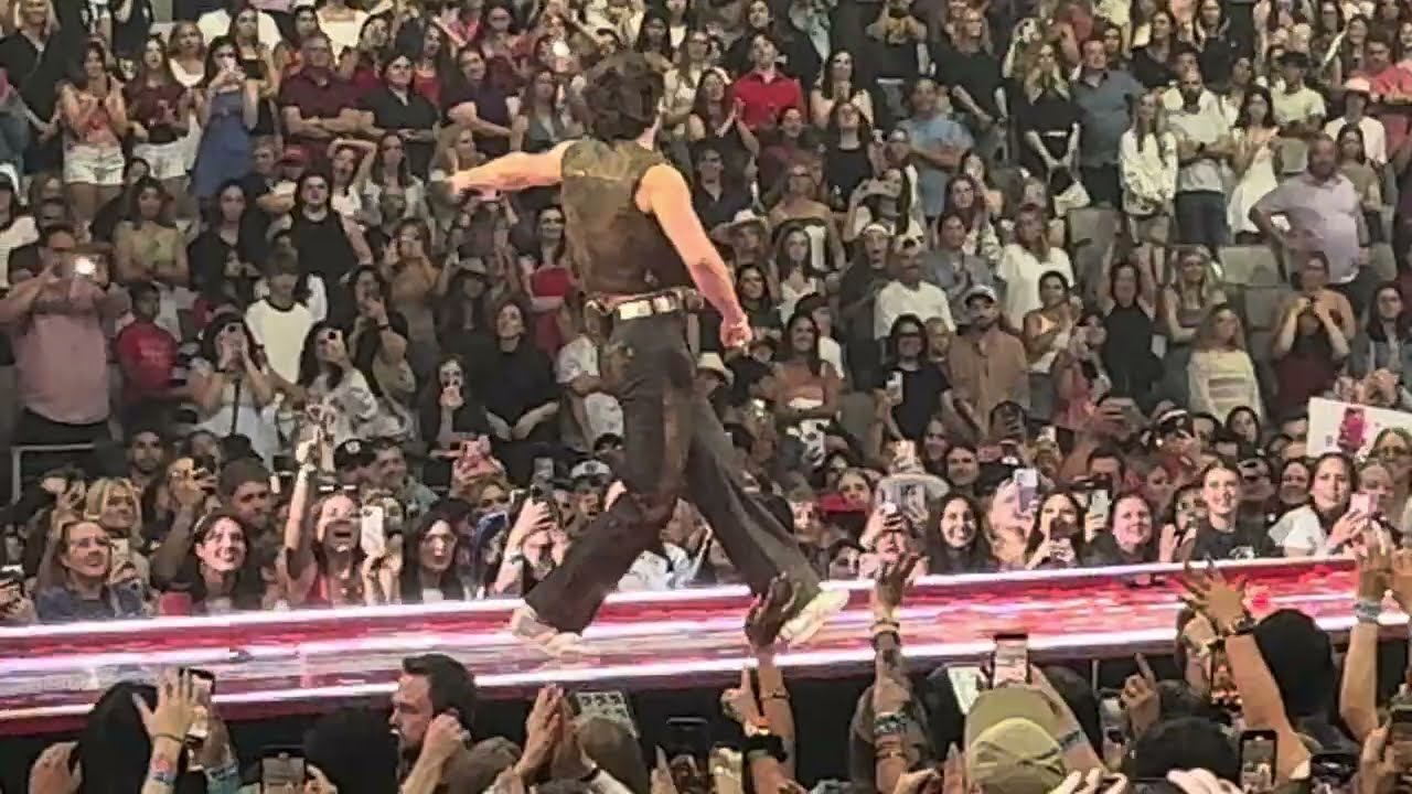 Benson Boone - Beautiful Things (Live in Ft Worth TX at Dickies Arena on September 20 2025)