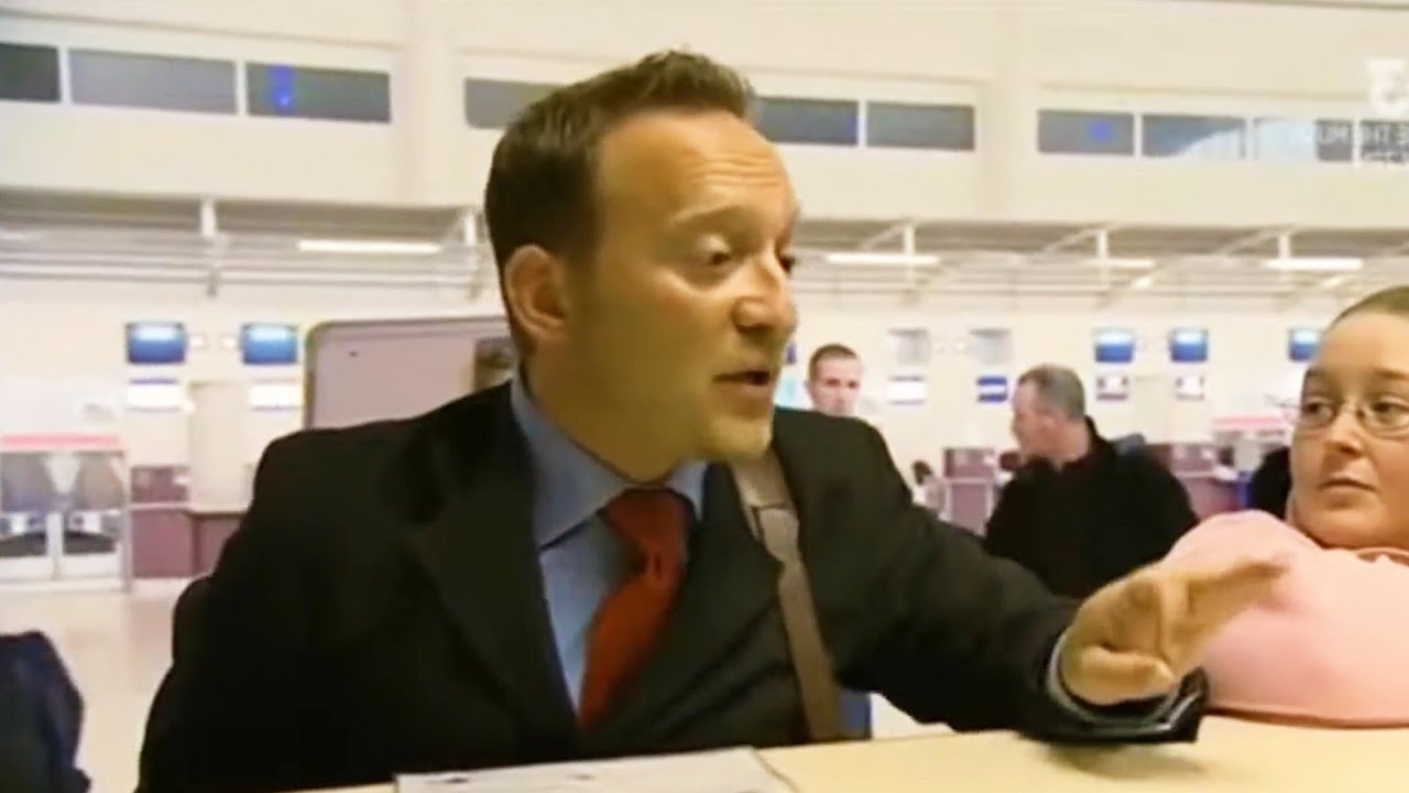 wow these airline passengers sure are angry!!!