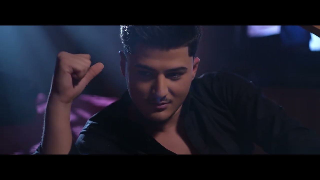 Giovani Star ❎ Leo de la Focsani 💜 Vreau sa uit 🧡 (Official Video) 2024