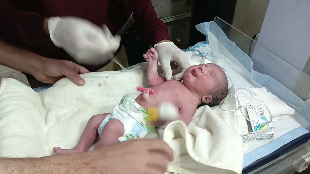 Received a Critical Newborn baby Boy 🐥 | Immediate Suction, Stimulation & Life-Saving Care