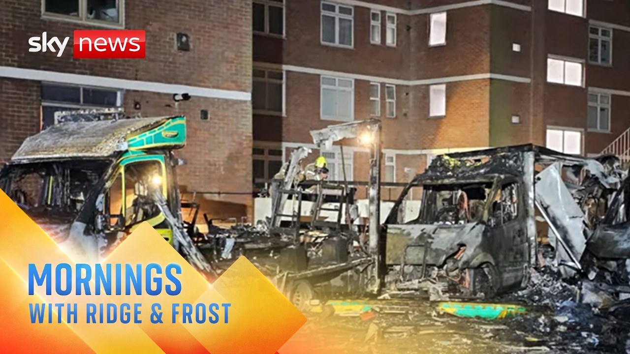 Jewish volunteer ambulances set ablaze in 'antisemitic hate crime' | Mornings with Ridge and Frost
