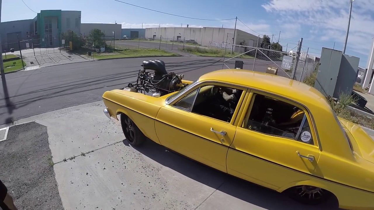 2000HP Falcon "ATRISK" destroys tyres ***700Ci V8***