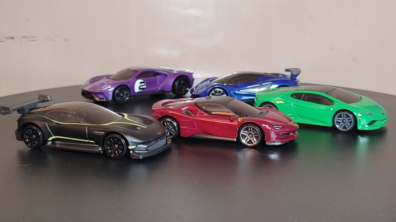 Набор Hot Wheels 2025 HW Motor Show из 5 машинок
