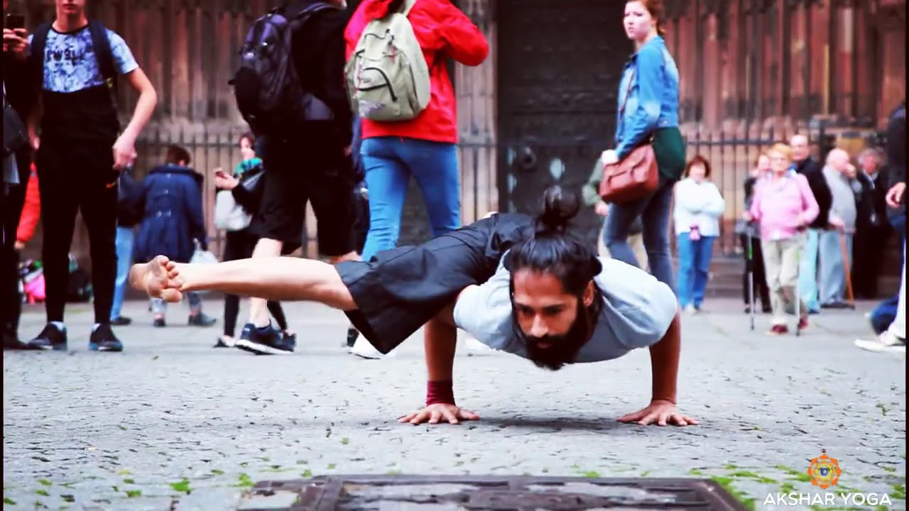 Grand Master Akshar in France