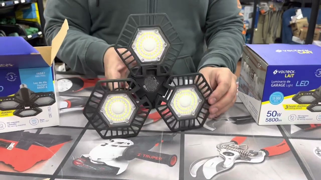 LÁMPARA LED DE GARAGE DE 50w  MARCA VOLTECK DISPONIBLE EN DISEÑO E ILUMINACIÓN PARRAL