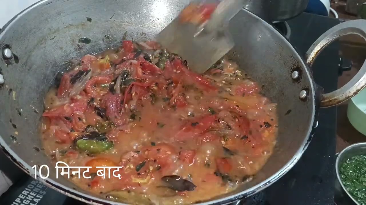 आज हम बनाएंगे टमाटर चटनी जो खाने में बहुत ही टेस्टी 😋😋 😋😋