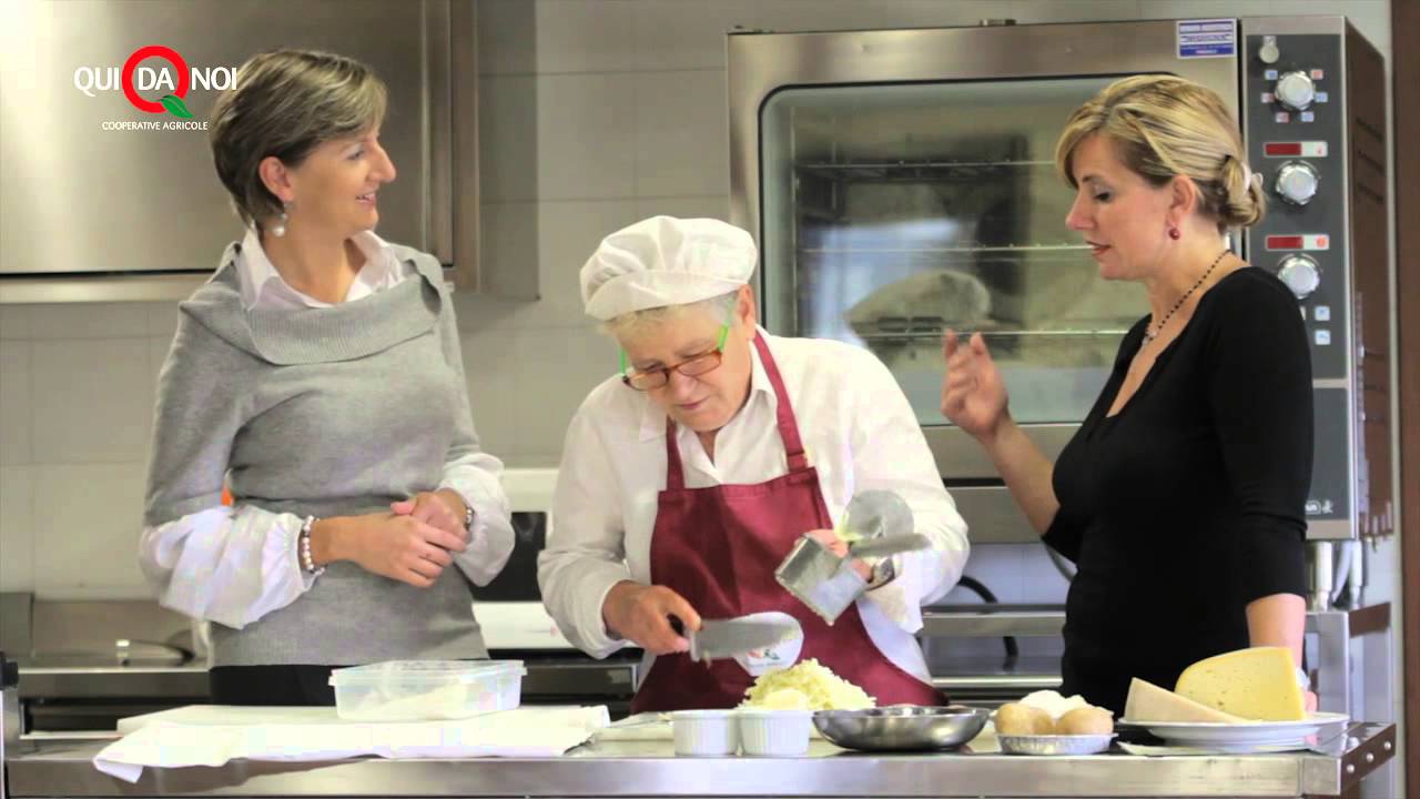 GNOCCHI DI PATATE ALLA TOMA PIEMONTESE