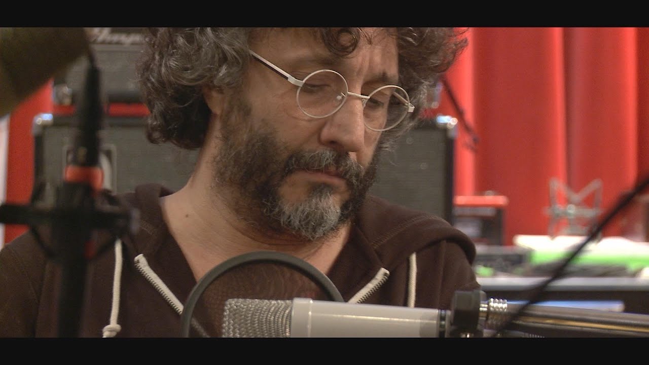 EN EL CARROUSEL | Fito Paez canta 