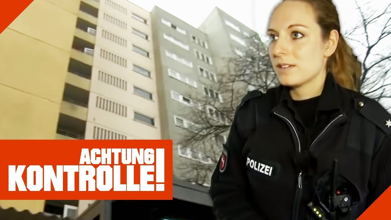 Mit Blaulicht zum Wohnblock! Polizei wird wegen lautem Streit gerufen! | Achtung Kontrolle