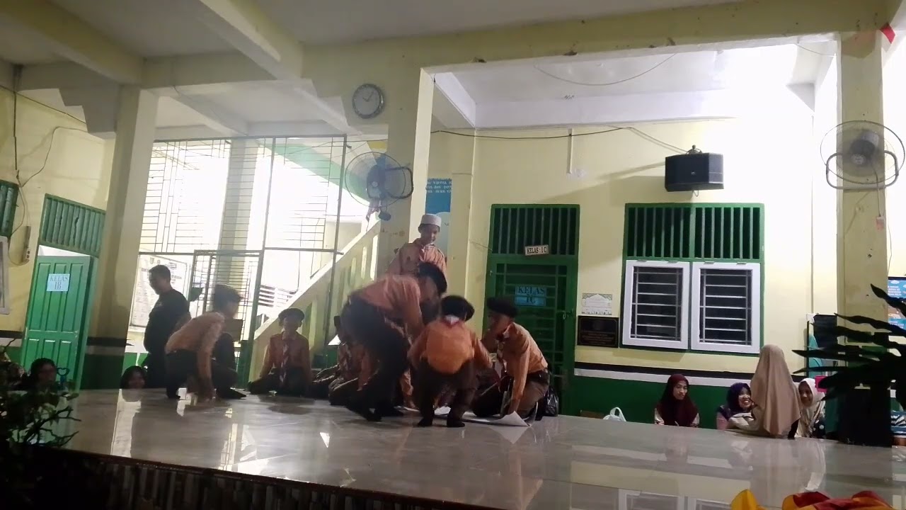 Pentas seni Dari Regu Beruk pangkalan SD Swasta Alwashliyah 80 Kisaran