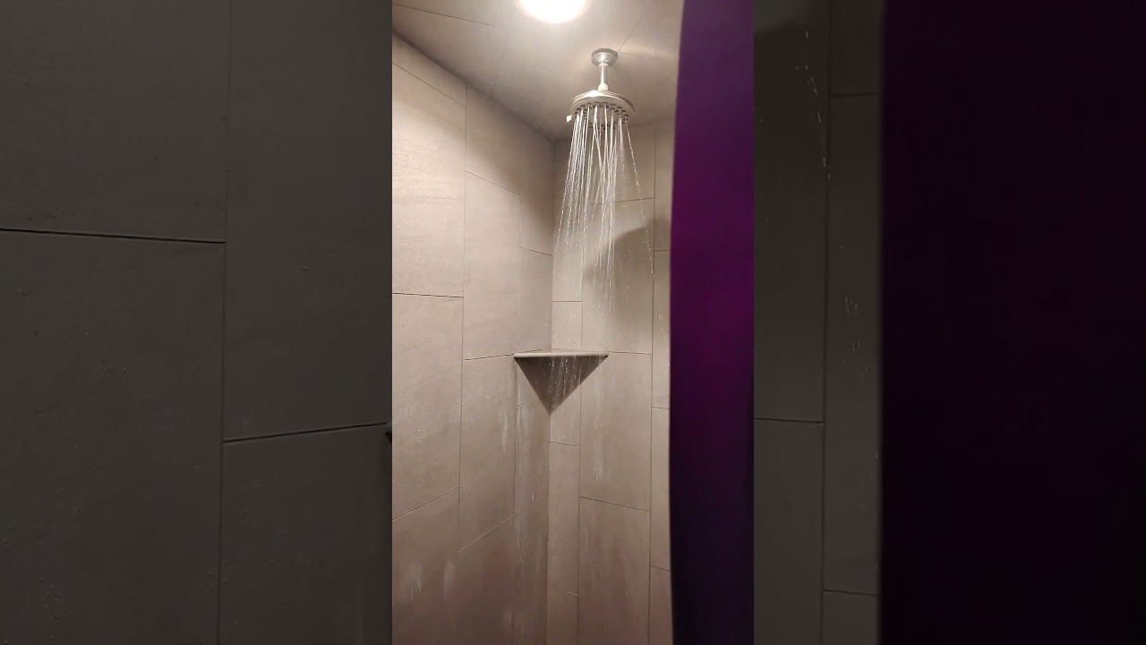 Planet Fitness Luxury Shower 🚿👀 #planetfitness  #carliving  #nomadiclife
