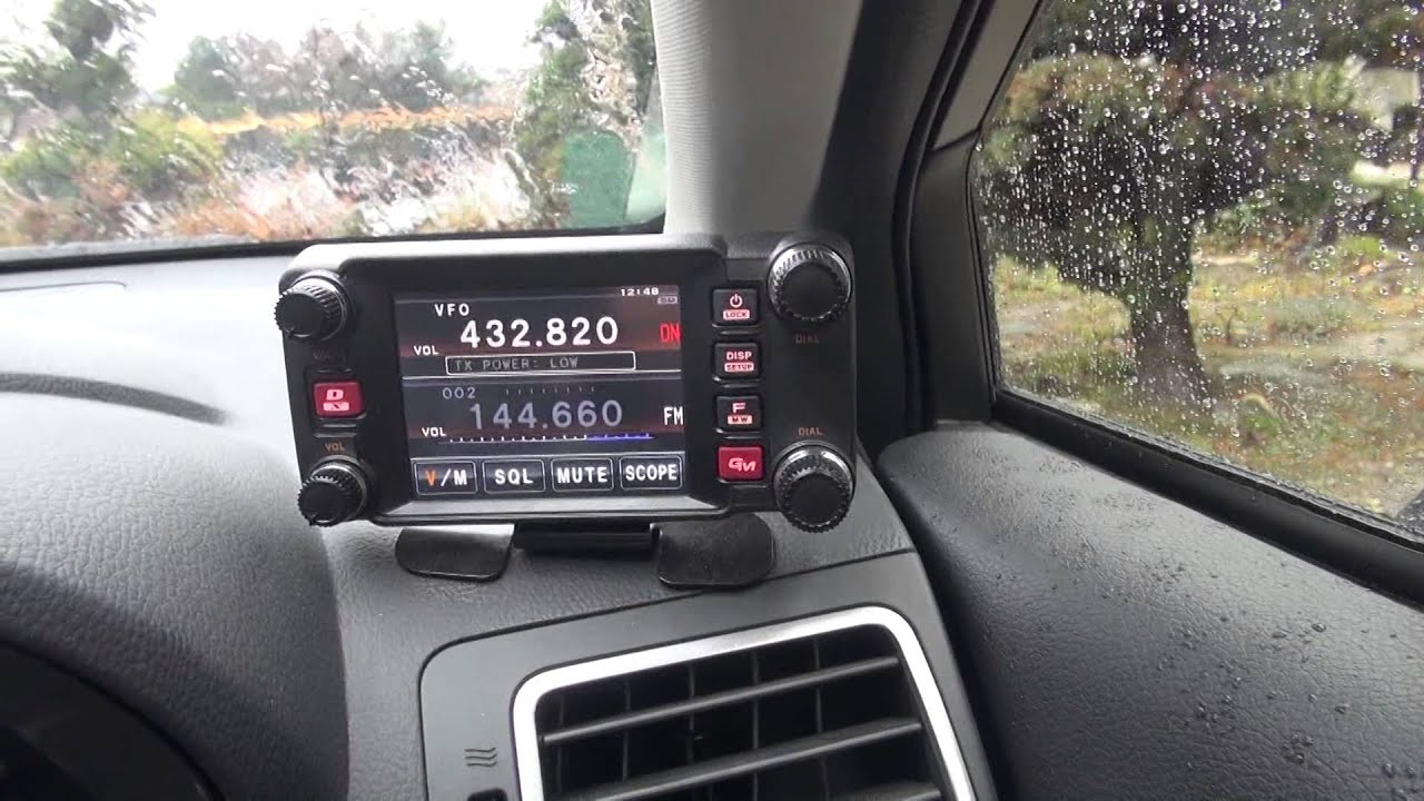 モービルシャック　FTM-400DH＆IC-7100M