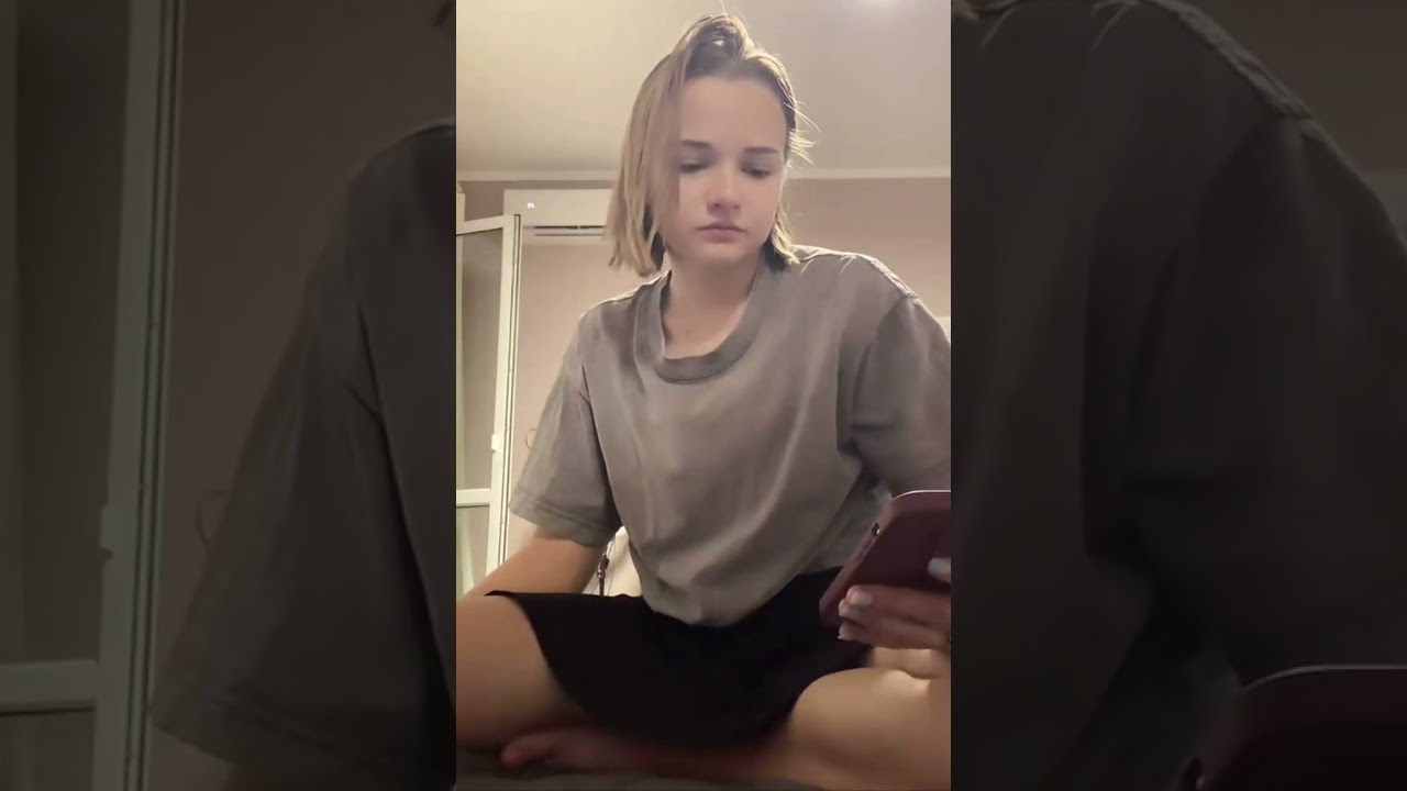 Periscope live BIGO 😍😍 327 #periscope #livestream #broadcast #lovely #dance #livestreaming