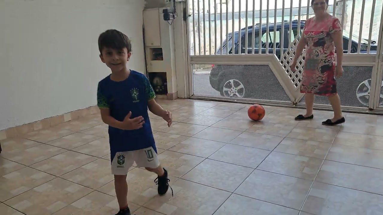 Futebol com a vovó