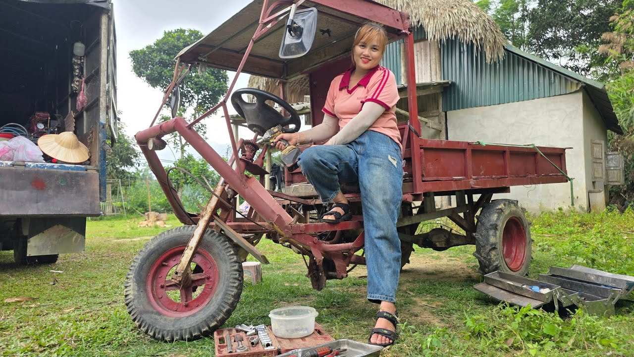 The girl repaired and restored tricycles for the neighbor.