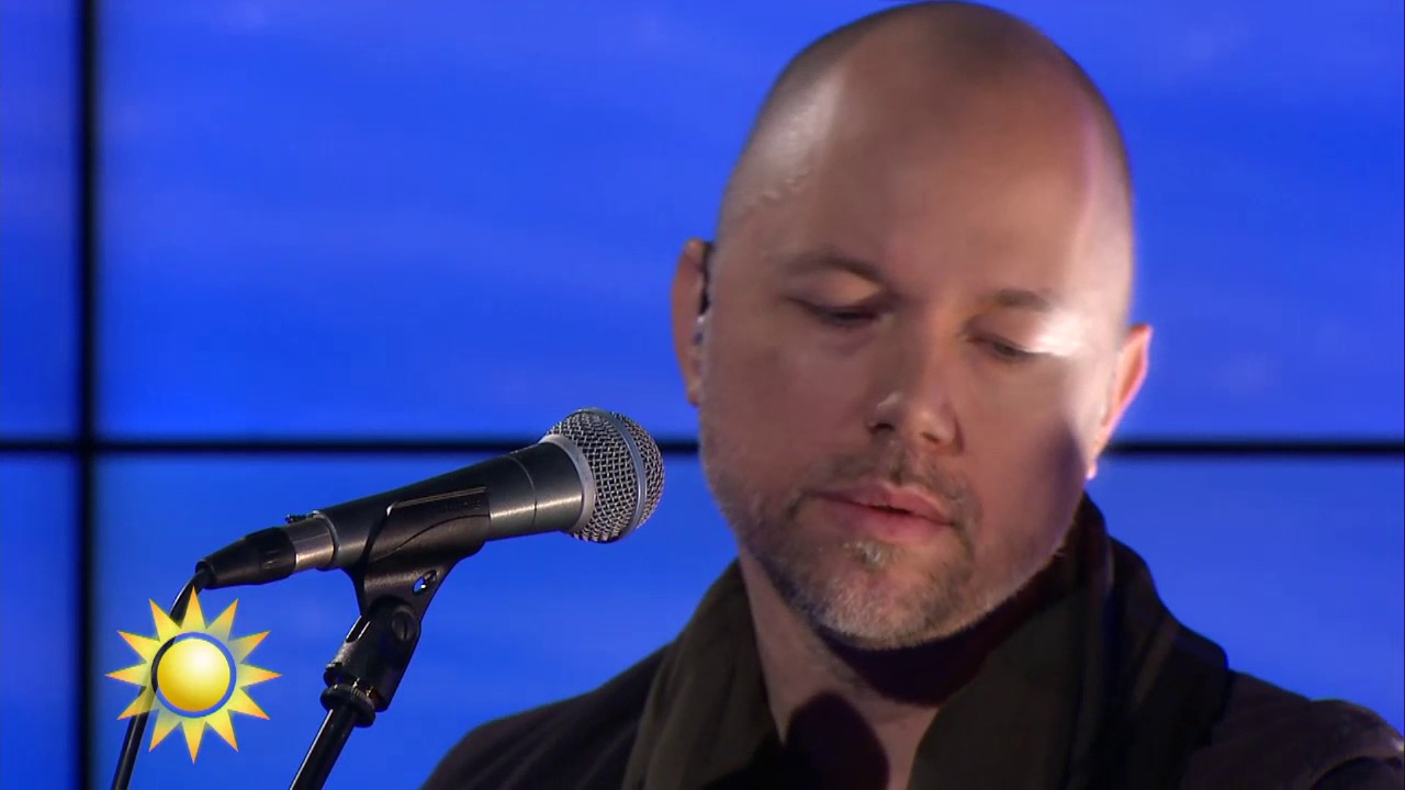Tomas Andersson Wij - V&aring;gor (Live)  - Nyhetsmorgon (TV4)