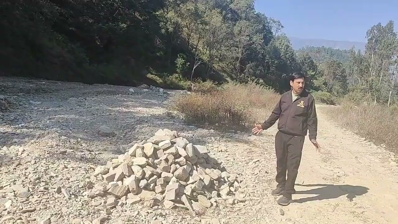 पहाड का सुंदर दृश्य 