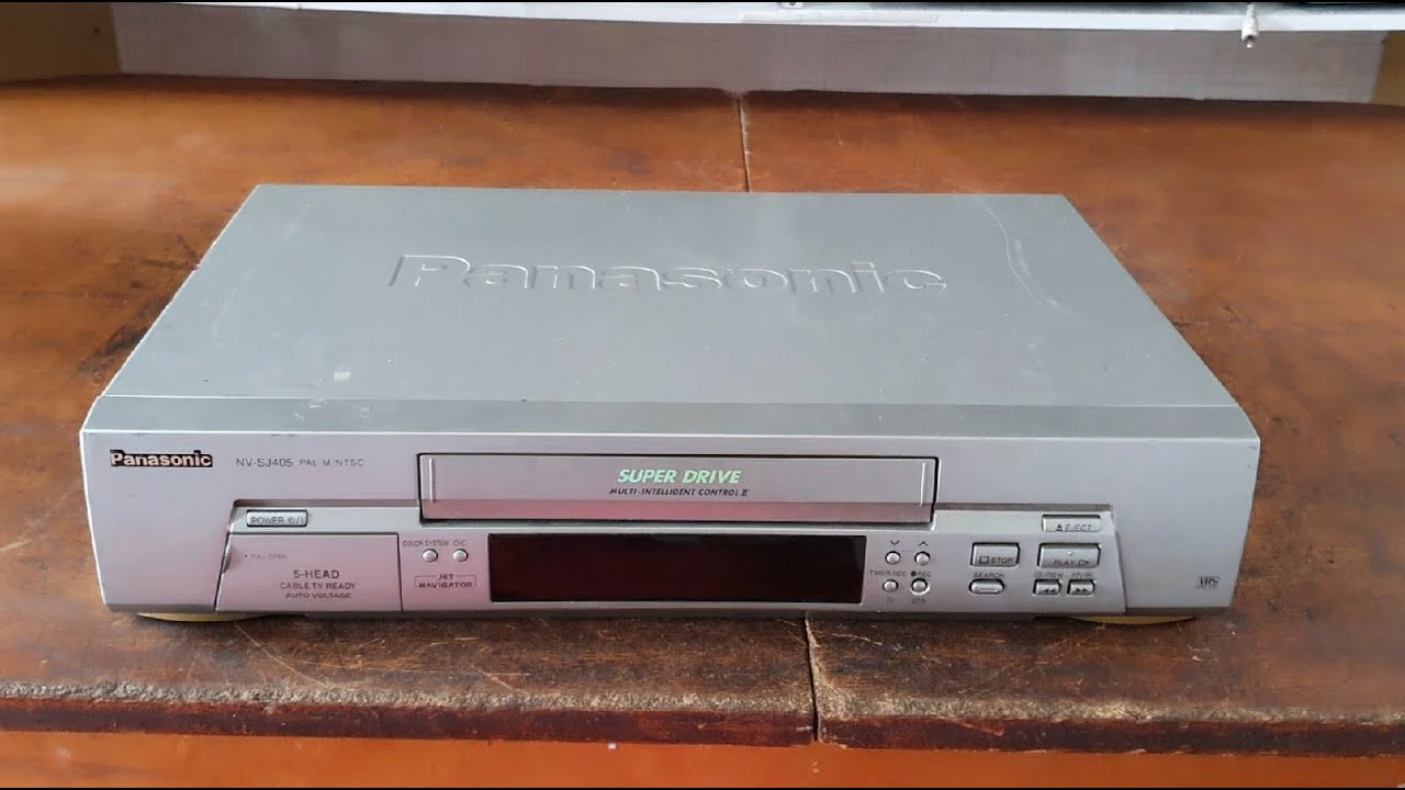 Testando vídeos cassete parados há 10 anos!