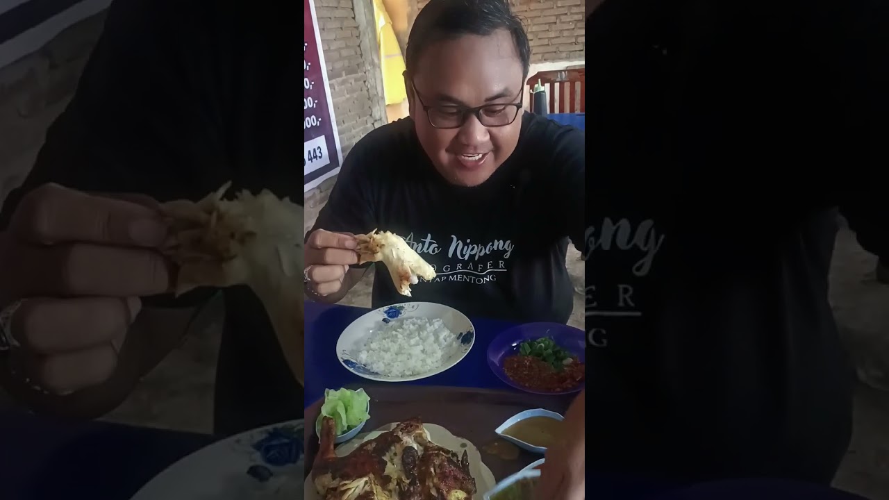 Ayam Guling Dan Pallubasa Makan Di Tempat Ayam Guling Harga Rp75.000+Nasi 4 Piring