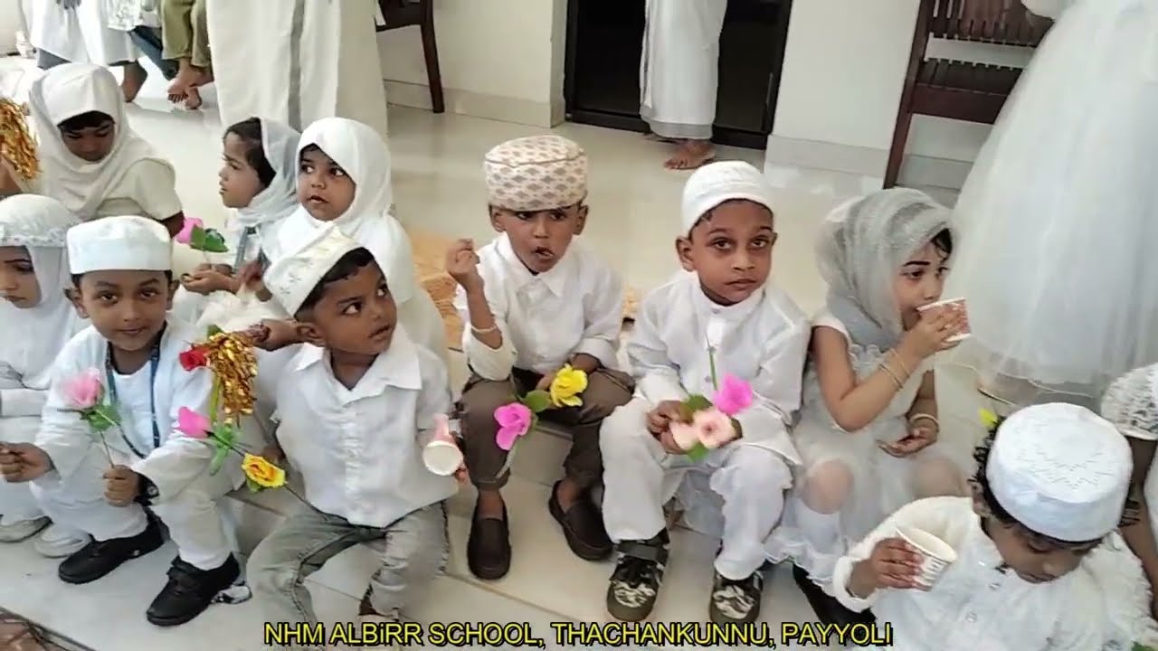 നബിദിനറാലി  | NHM ALBIRR SCHOOL | THACHANKUNNU | PAYYOLI