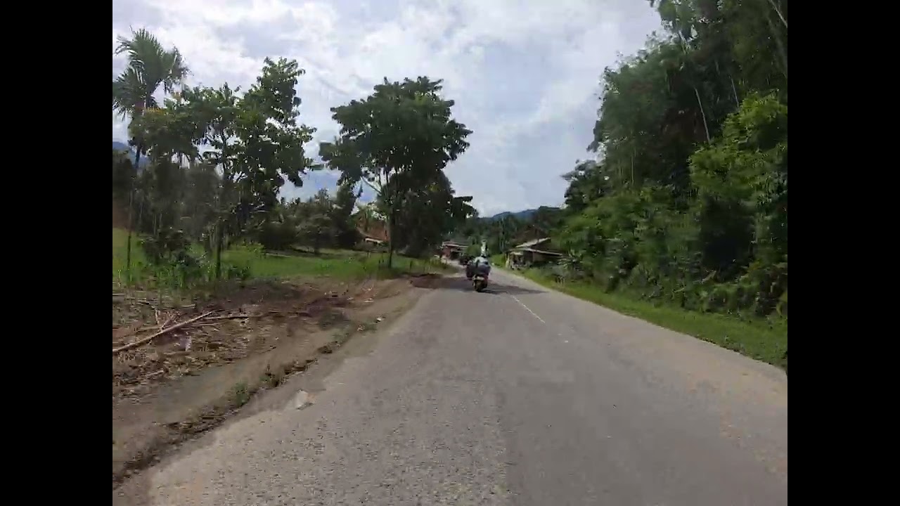 GH012071 - En moto de Berastagi &agrave; Ketambe, Sumatra, Indon&eacute;sie 2025