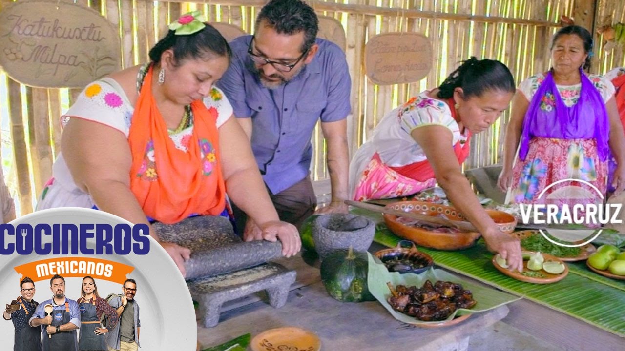 Gastronomía mexicana: Nico cocina con las llamadas 'mujeres de humo' | Cocineros mexicanos