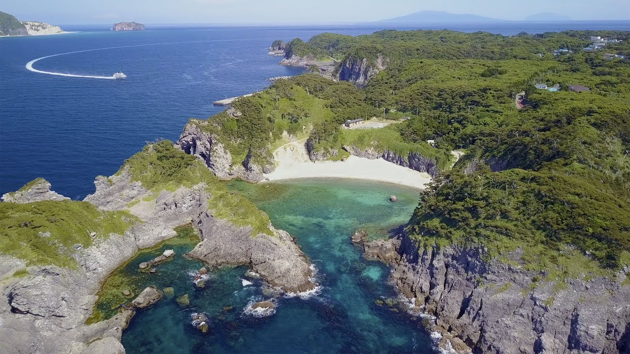[ 4K Ultra HD ] 東京絶景アイランド「式根島」TOKYO ISLANDS - SHIKINE ISLAND (Aerial Drone shots)