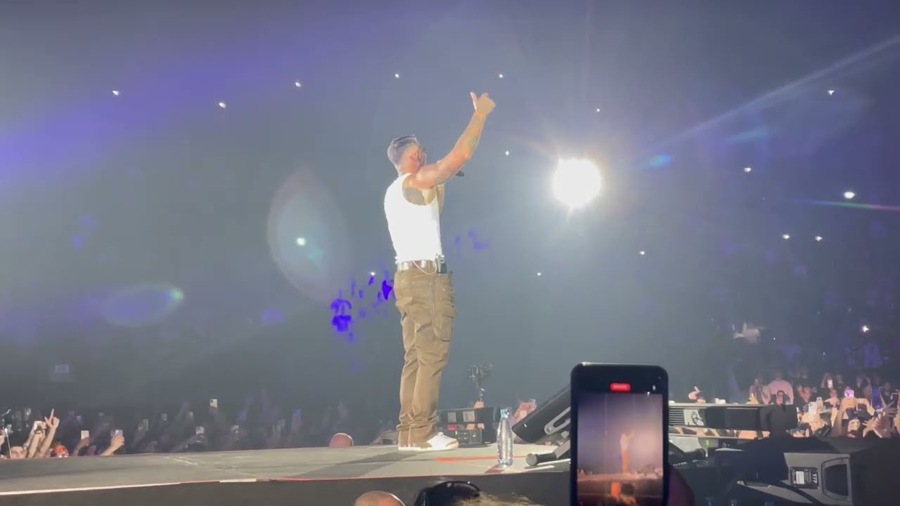 Riassunto Emis Killa - Effetto Notte Tour al Mediolanum Forum #concerto #emiskilla #mediolanumforum