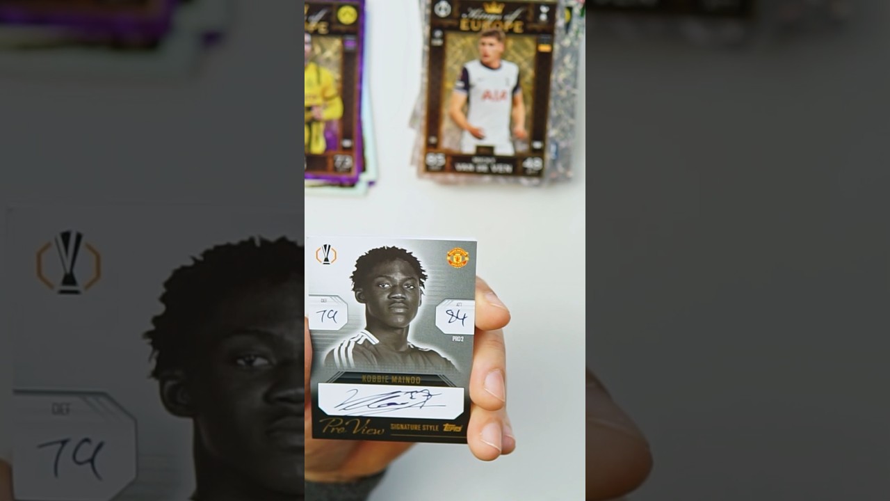 ⚽ Kobbie Mainoo ✍️ Signature Style 🏆 Topps Match Attax Extra 2024/25 🎴🔥