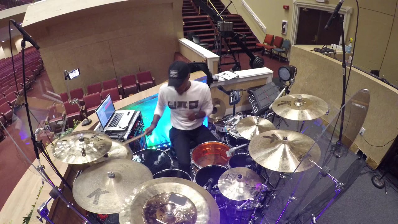 Praise Break - Ashton Smith