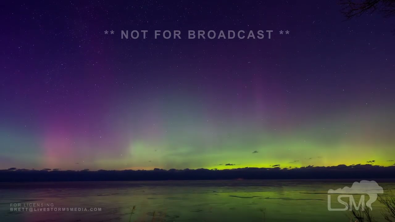 01-20-2026 Girard Township, PA - EPIC Timelapse Aurora Display Reflecting on Lake Erie Ice - Dunes