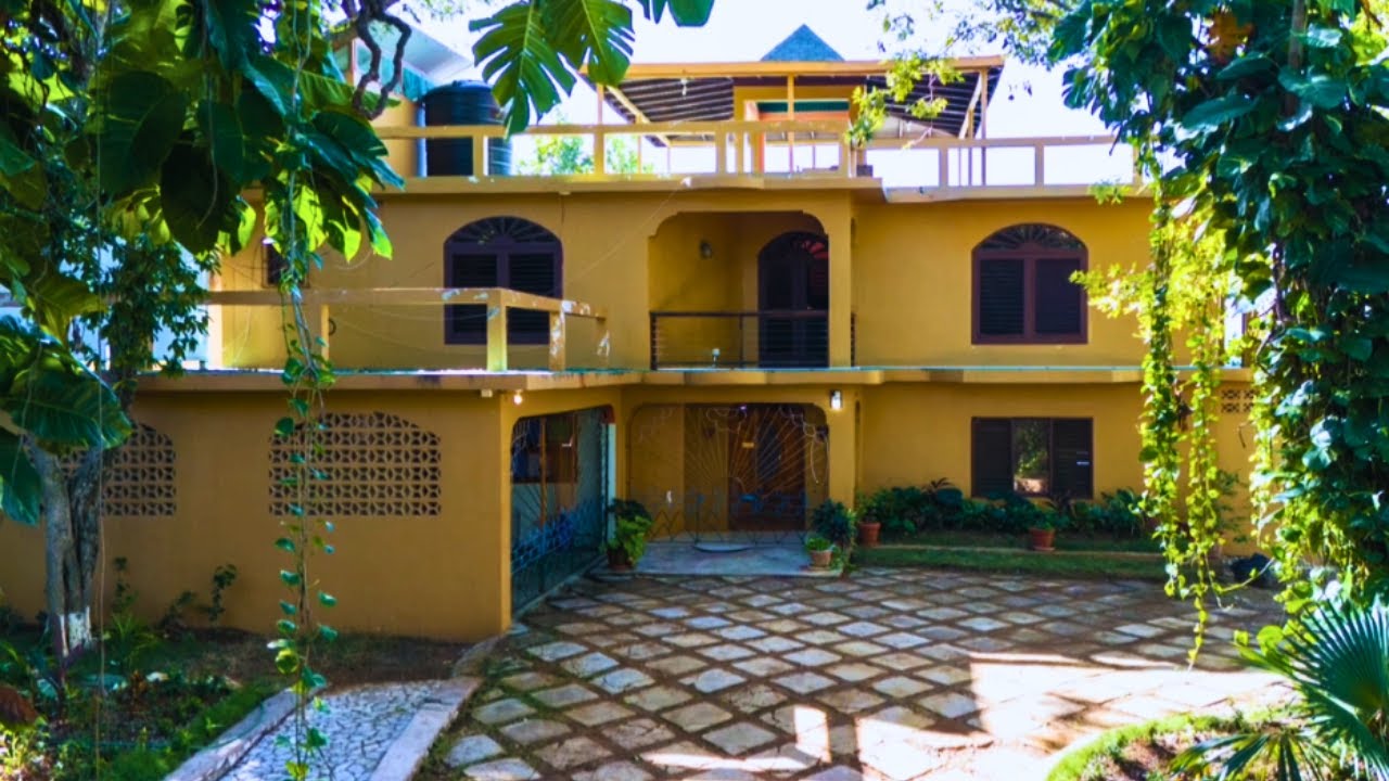 Ocean Front 5 Bedroom 4 Bathroom House For Sale At Westend Road, Negril, Westmoreland, Jamaica