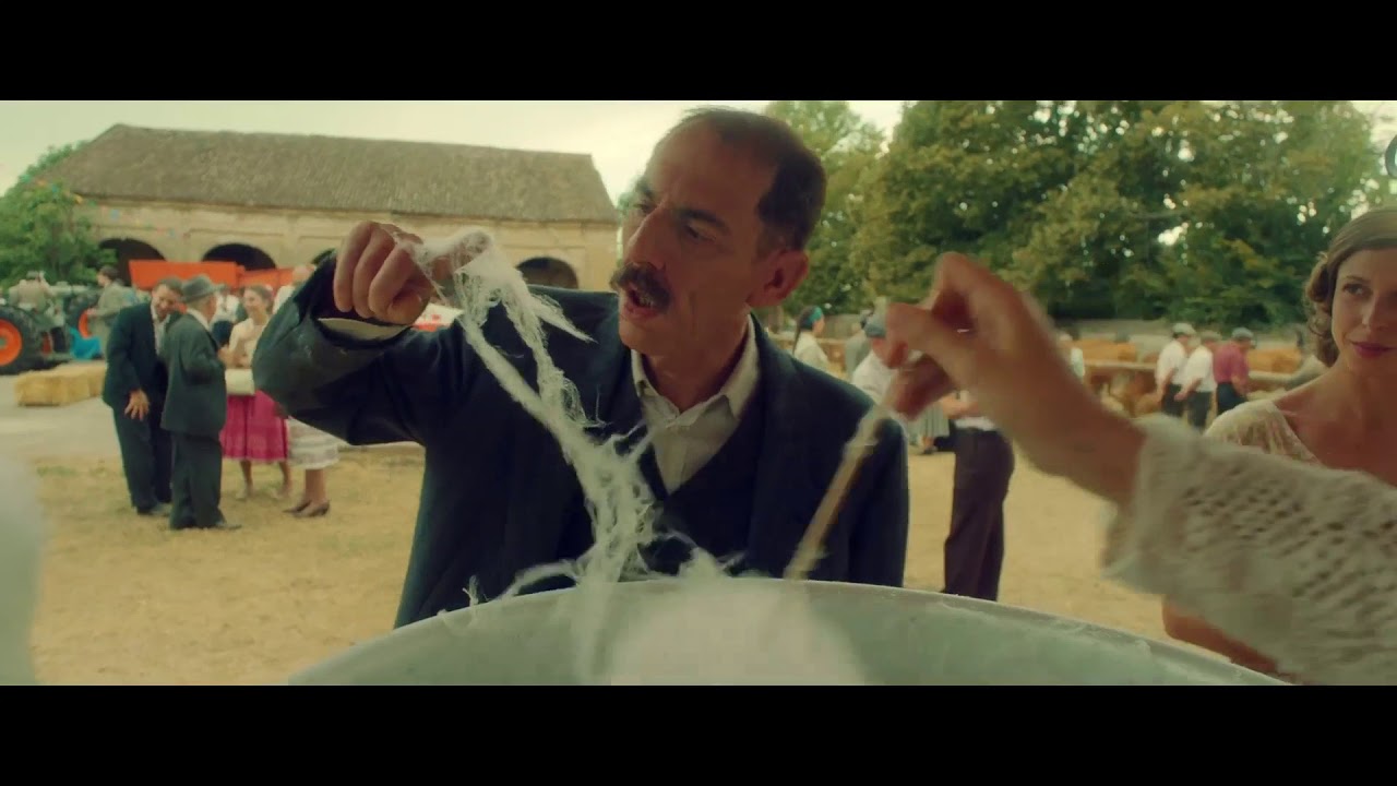 VOLEVO NASCONDERMI - Clip 