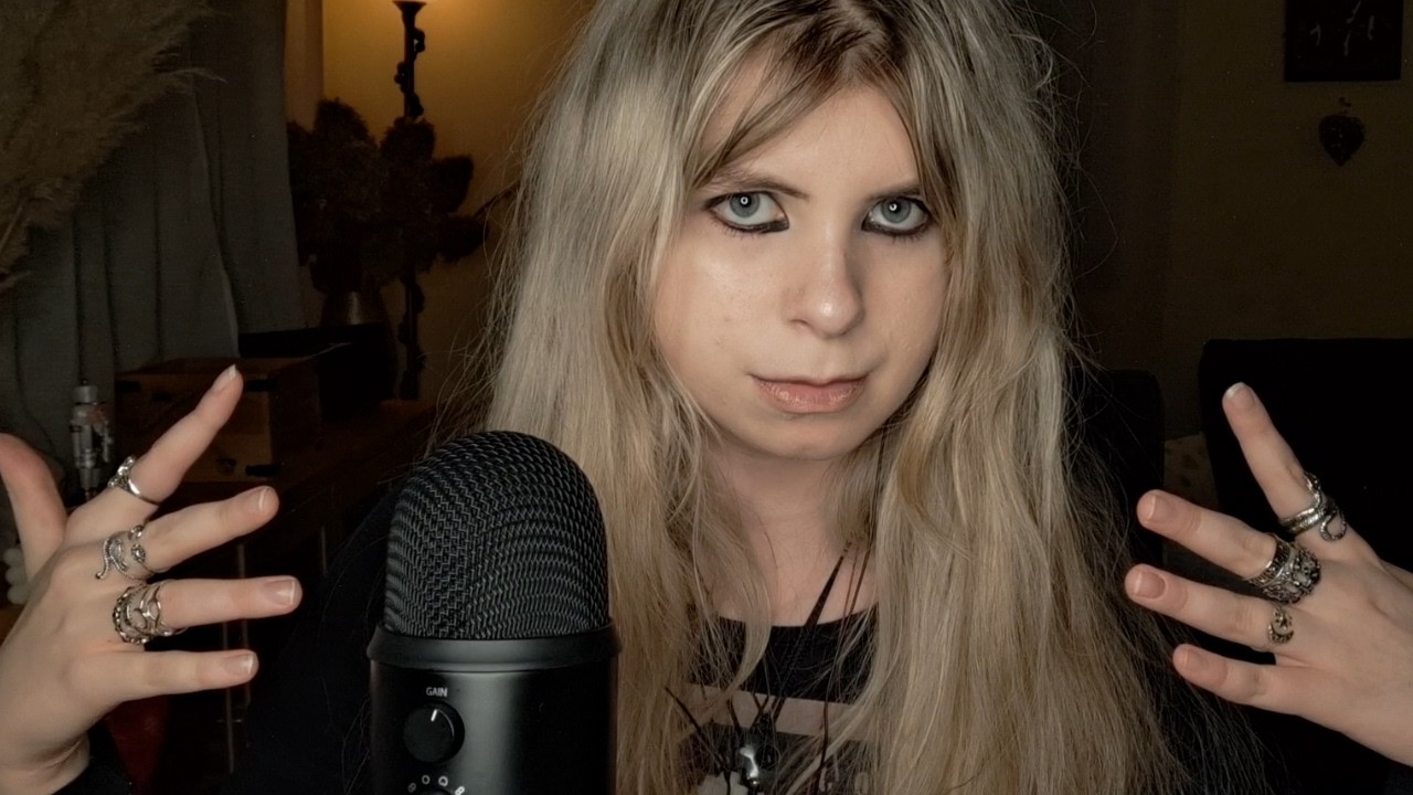 ASMR CZ: Neplánované ASMR (hodně povídání, různé zvuky, atd.)