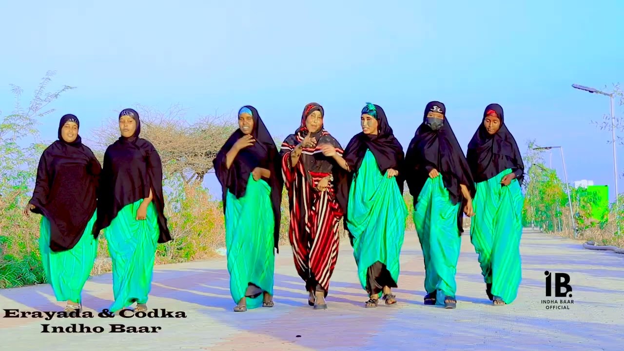 Dhaanto Cusub Al fanaan Indho Baar Kooxda isku filan Baand iyo jiibtii iyo jaantii Ubax Baand Video 