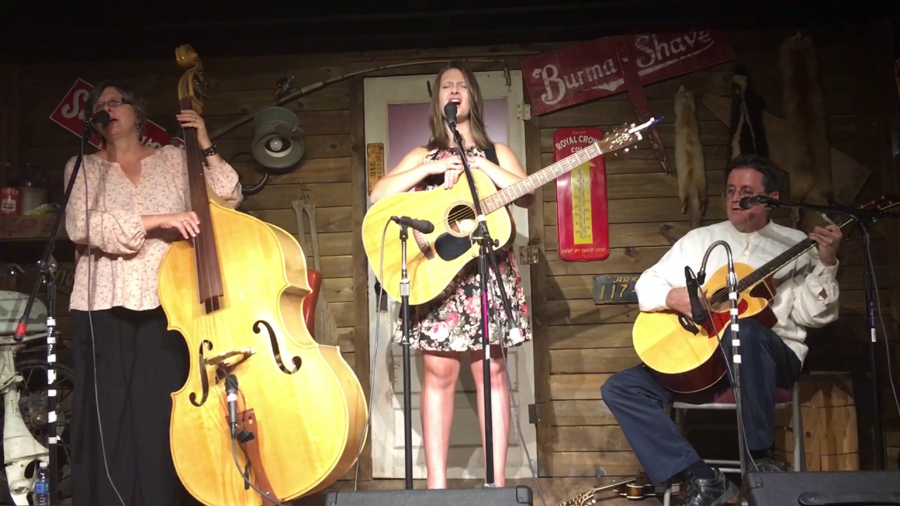 The Clark Family Trio - Amazing Grace
