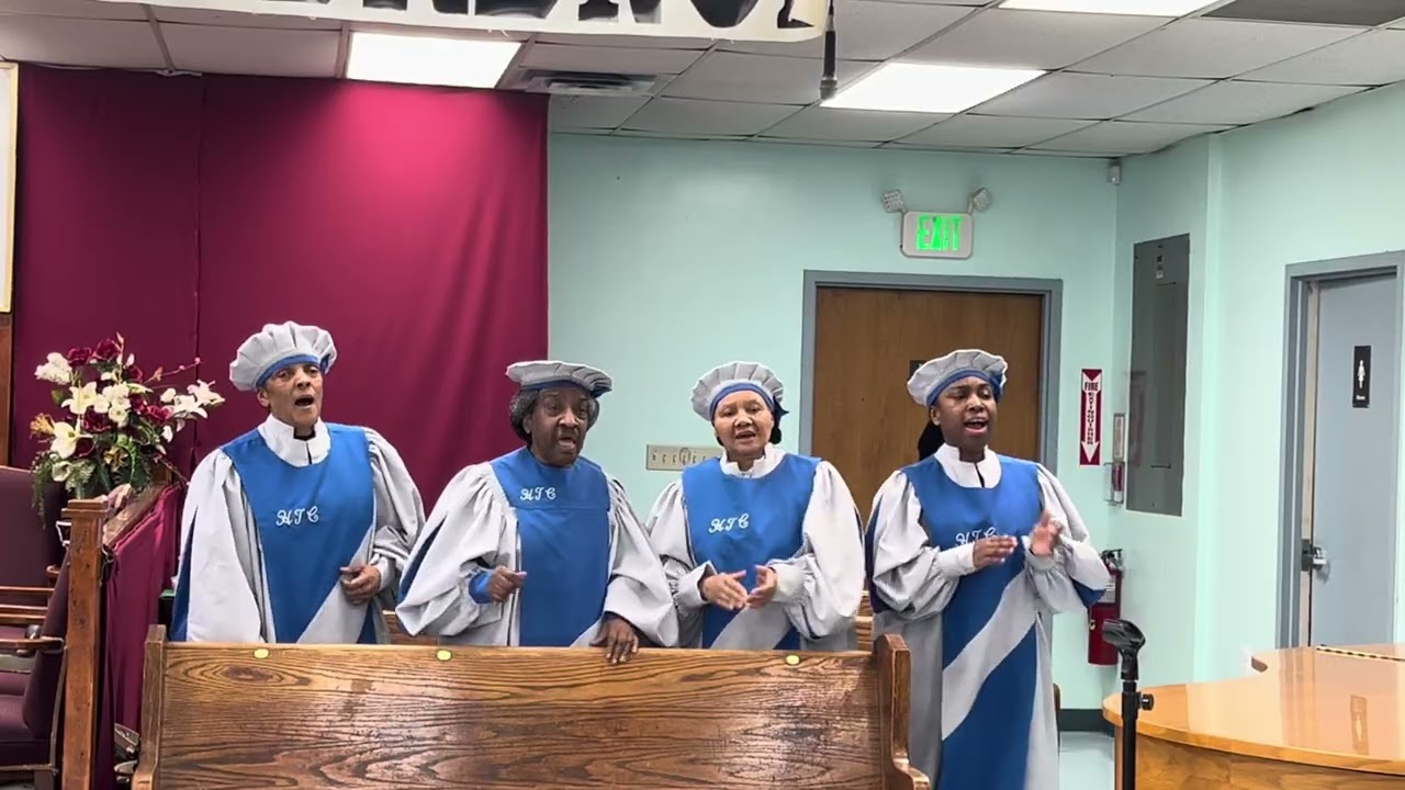 THE HOLY TEMPLE CHURCH, Sun. Morn. 56th Women’s Conf. Choir.
