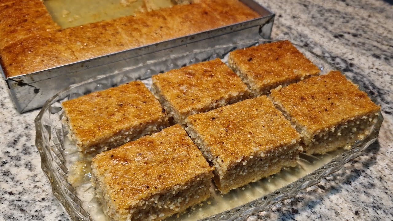 بسبوسه ذوب فل الفم وصفة أصلية و سهلا تخدموها في خمس دقايق راح توليلكم إدمان في سهراتكم الرمضانية 