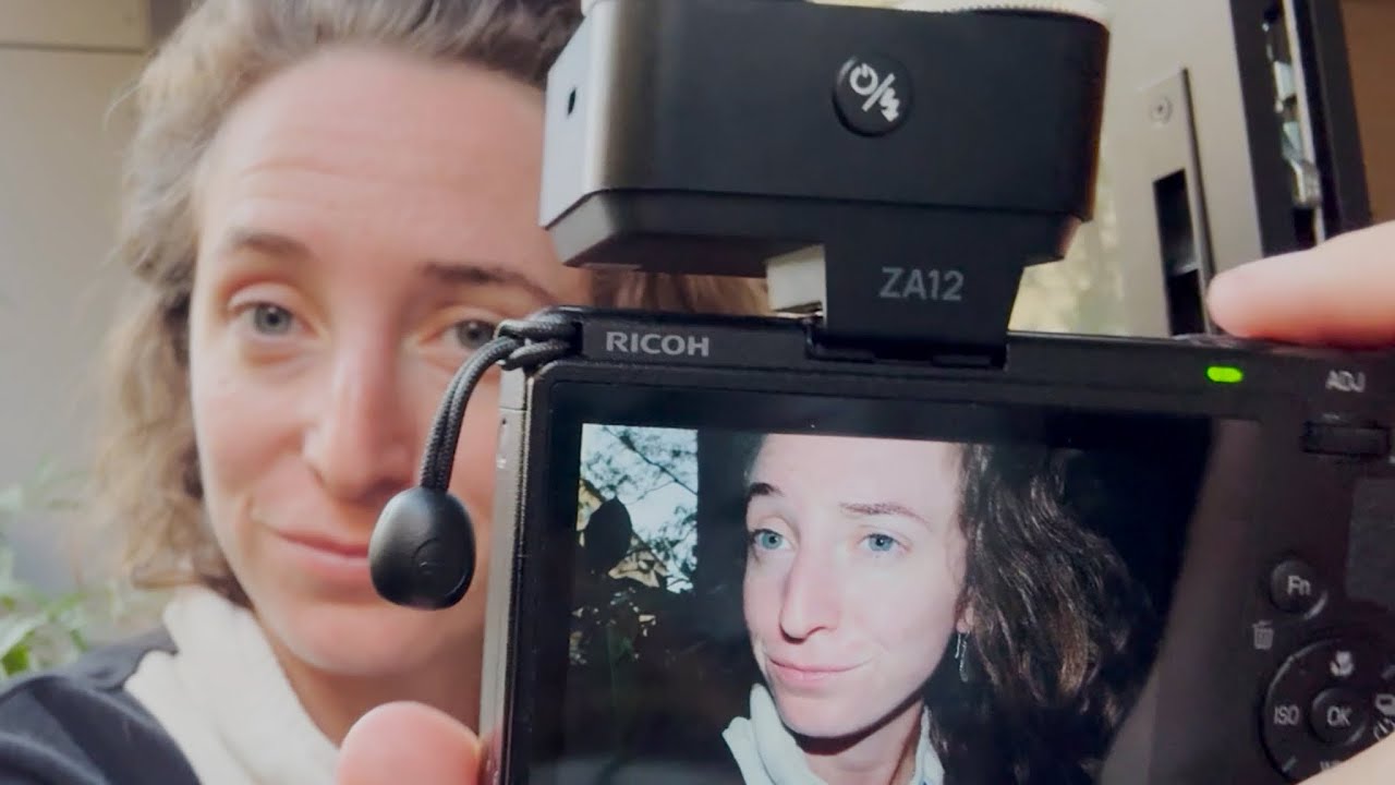 Leica Q3 & Ricoh GR IV &mdash; Macro Photography Day with a New Flash!