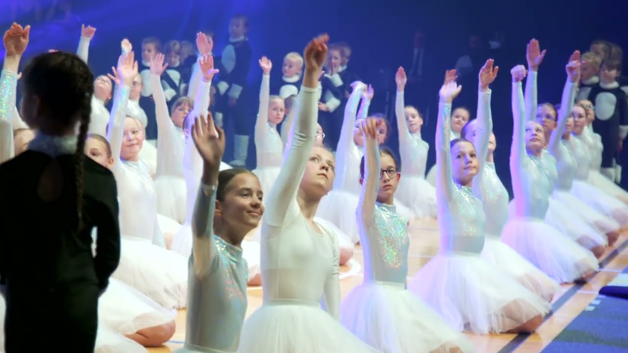 Brandfilm.pl - GWARKOWIE - 40-Lecie | Film Eventowy